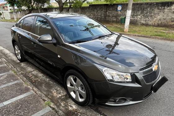 CHEVROLET CRUZE 1.8 LT 16V FLEX 4P AUTOMÁTICO CHEVROLET CRUZE 1.8 LT 16V FLEX 4P AUTOMÁTICO